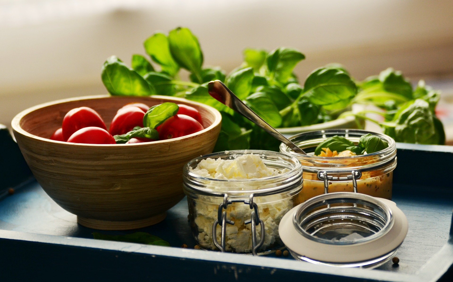 A tray of tomato, feta and spinach